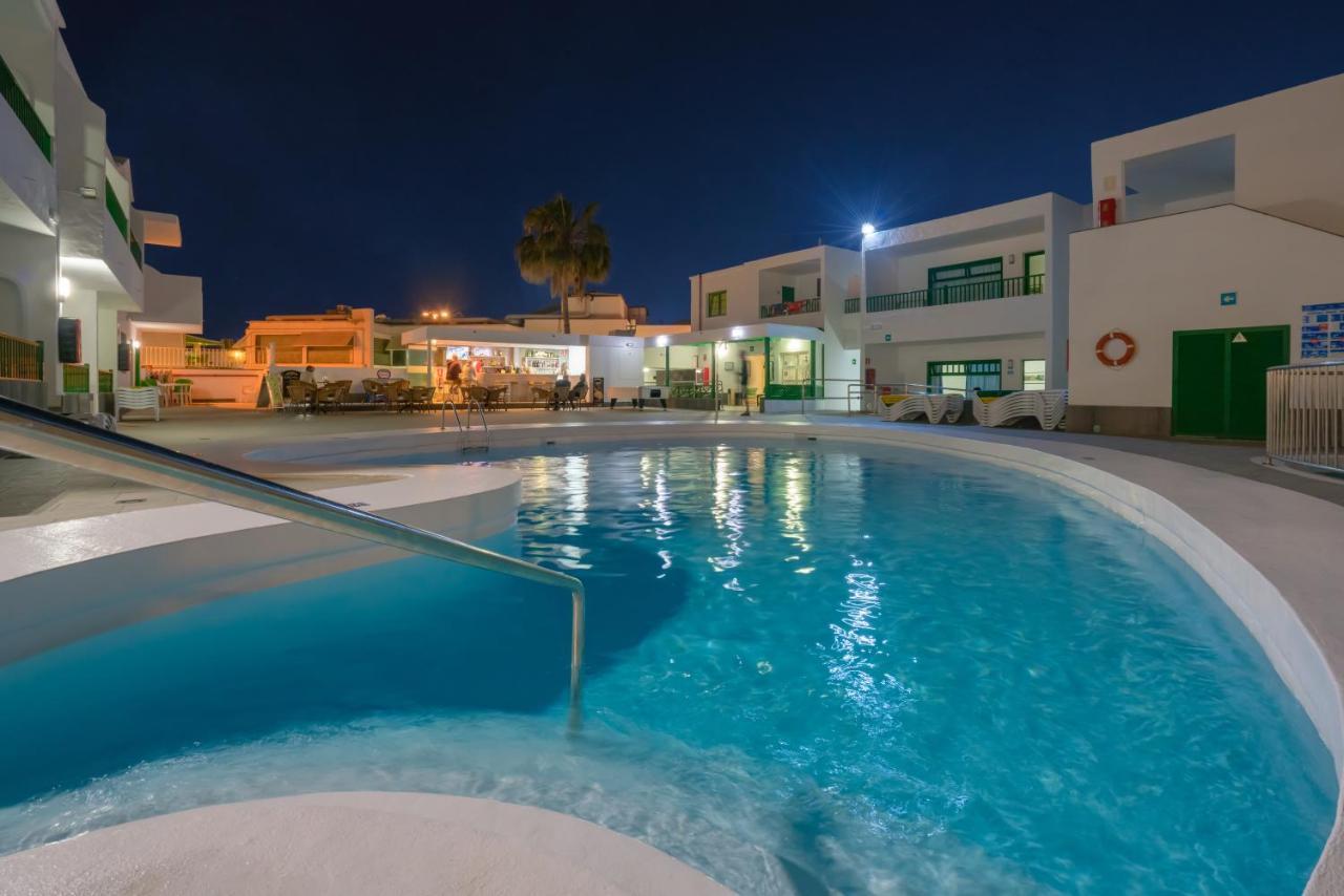 Apartamentos Elena Puerto del Carmen  Eksteriør billede